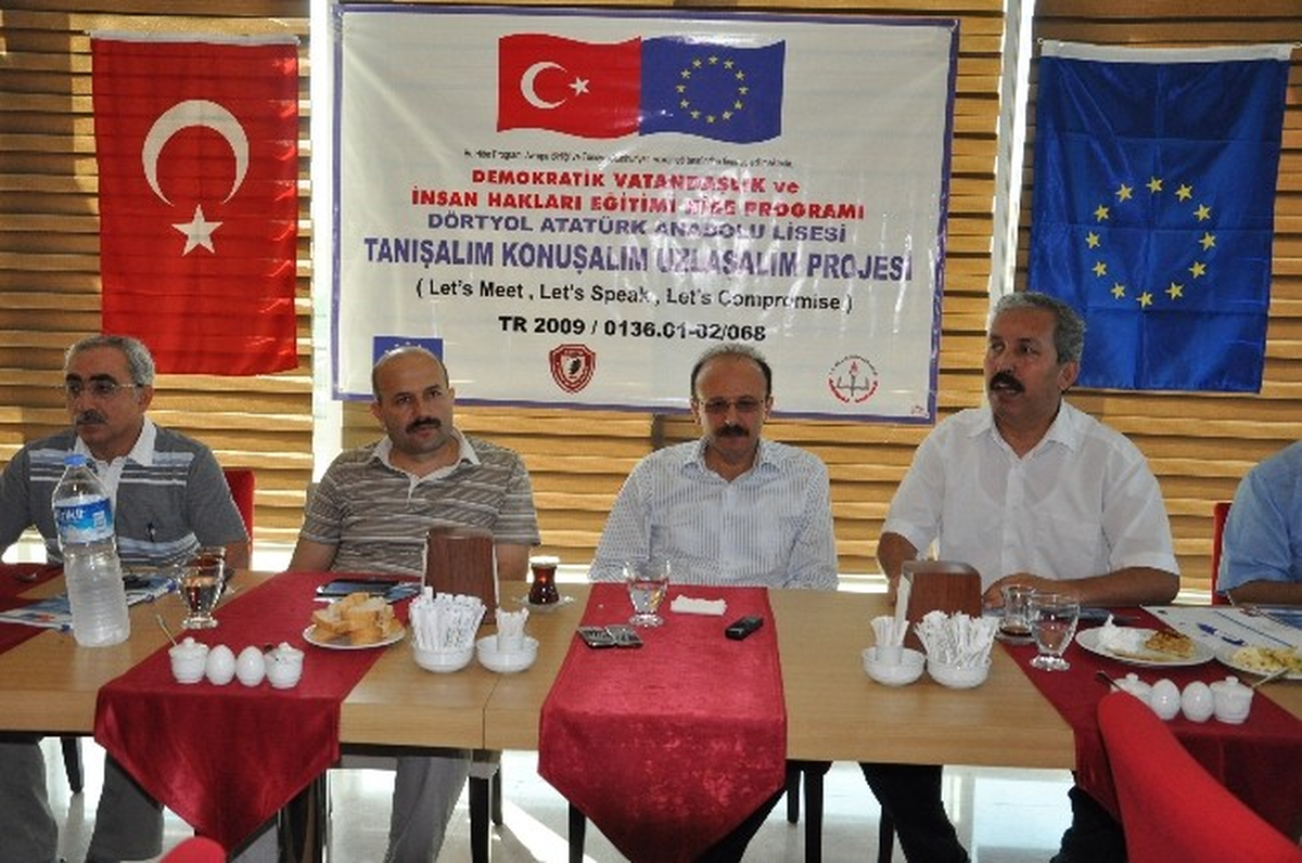 AB Destekli "Tanışalım Konuşalım Uzlaşalım" Projesi