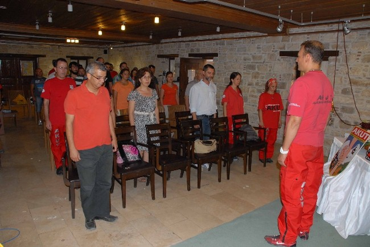 Akut\'tan Yeni Gönüllüler İçin Tanıtım Toplantısı