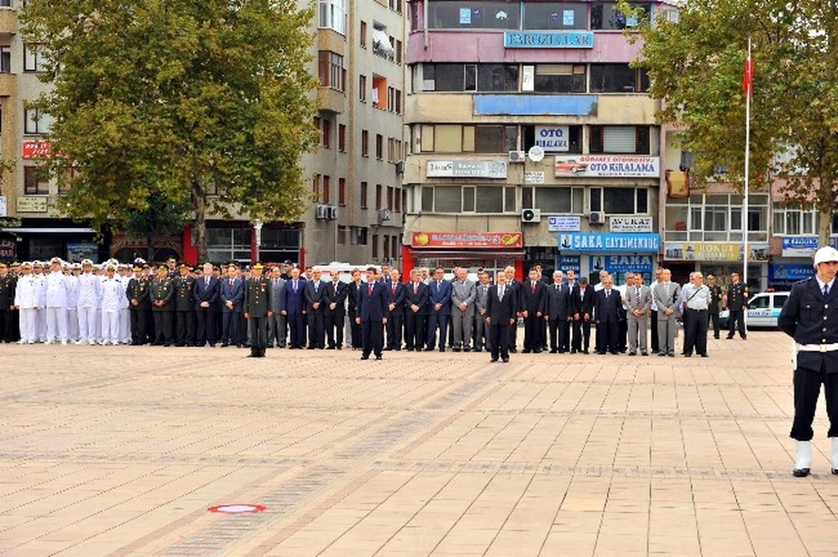 Atatürk\'ün Trabzon\'a Gelişinin 89. Yıl Dönümü