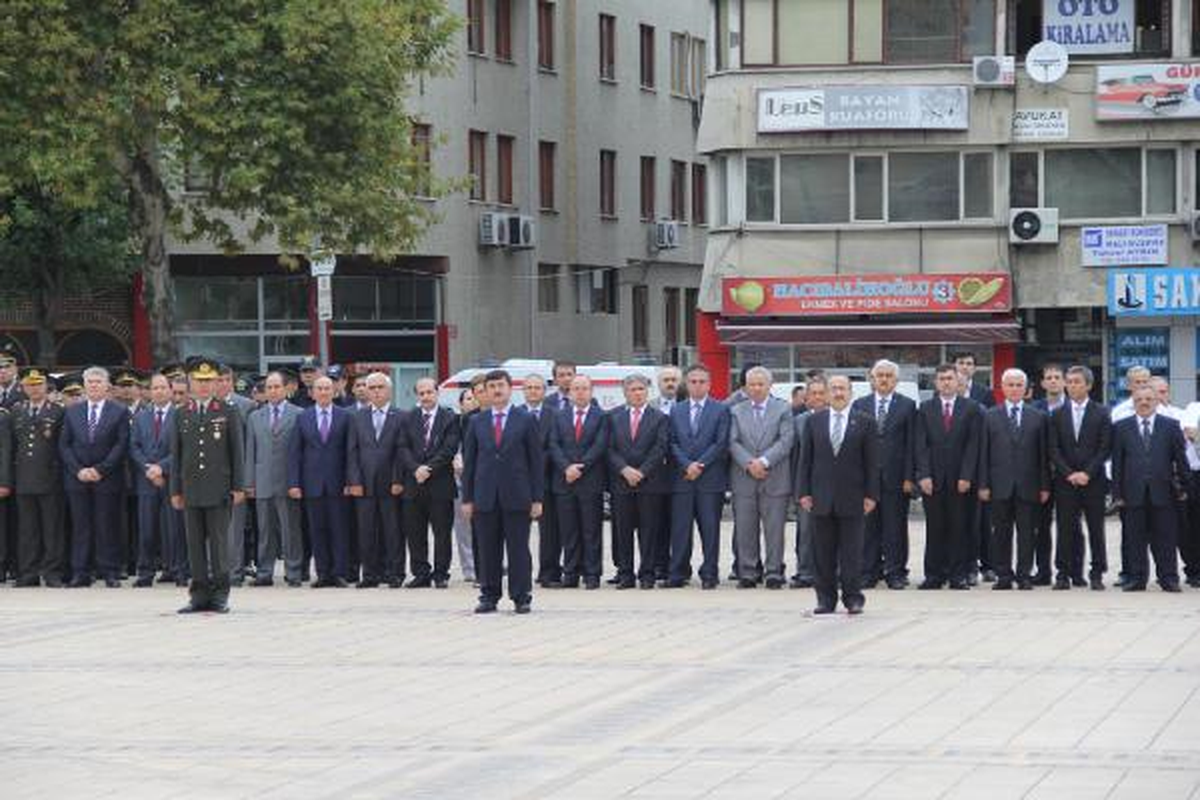 Atatürk\'ün Trabzon\'a Gelişinin 89. Yıldönümü Kutlandı