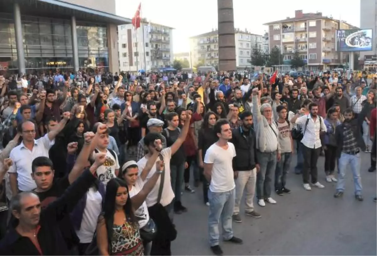 Eskişehir\'de Gezi Parkı\'na Destek Mitingi Yapıldı