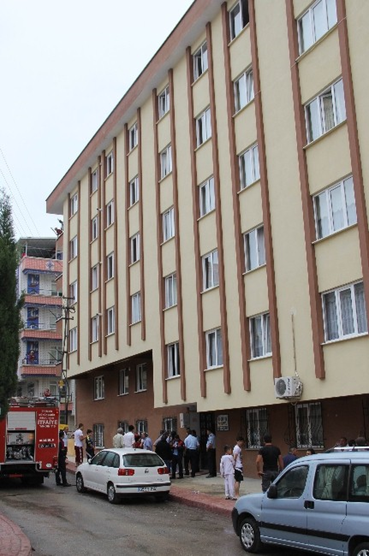 Samsun\'da Yangında 2 Kişi Hastanelik Oldu