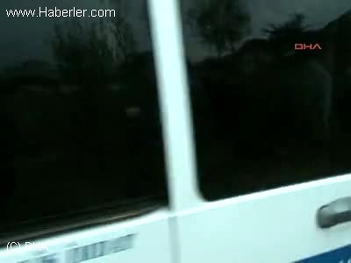 Sarkan Teleferik Halatı Polisi Alarma Geçirdi