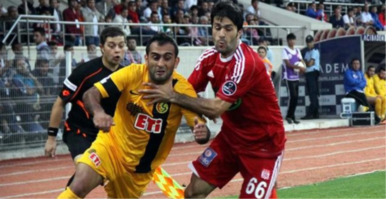 Sivasspor Eskişehir\'i 3-2 Yendi