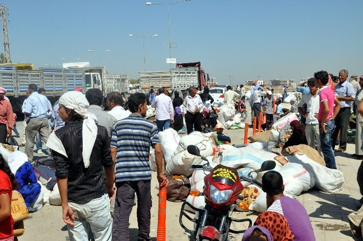 Suriyeliler Türkiye\'ye Pamuk Toplamak İçin Geliyor