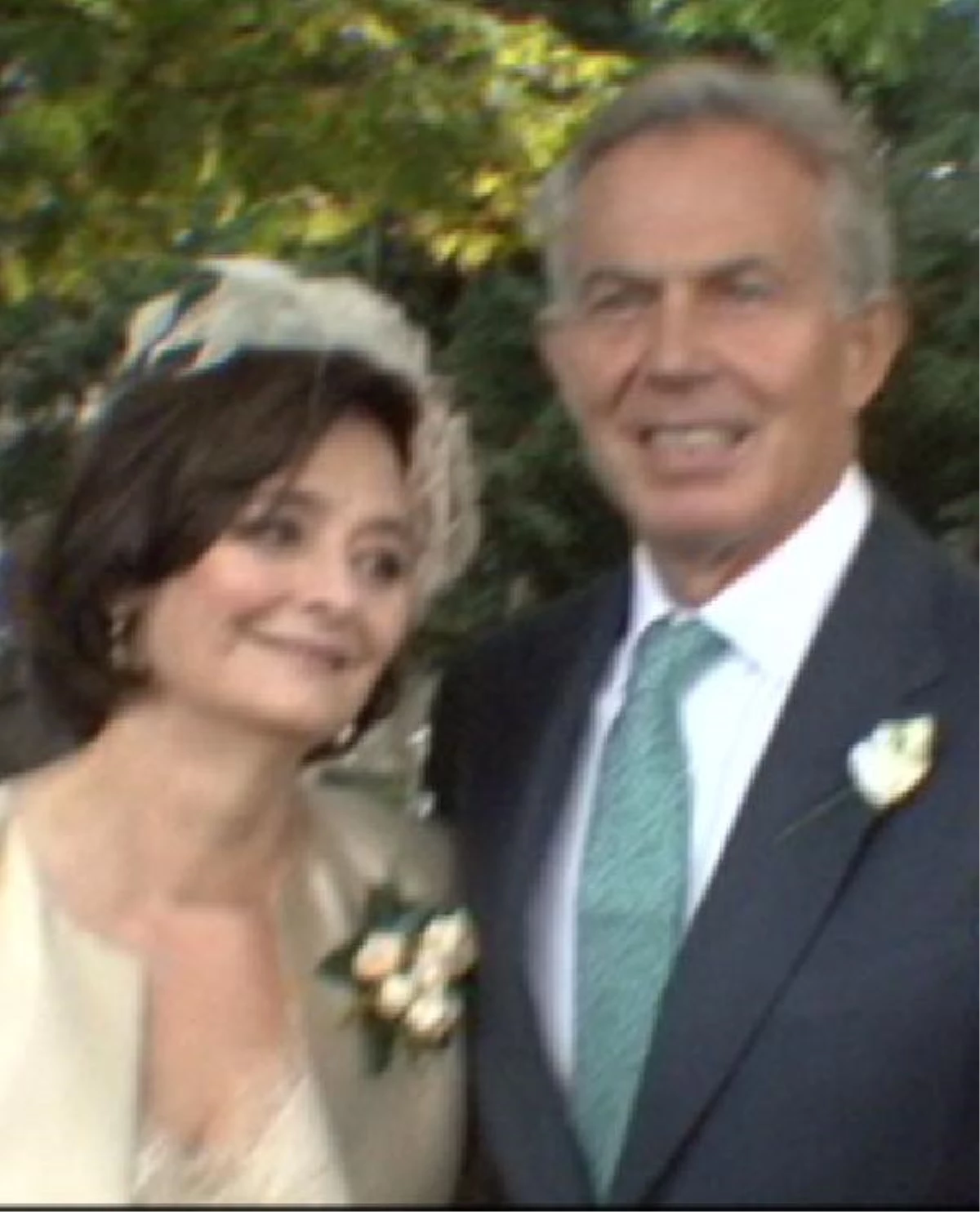 Tony Blair\'in Oğlu, Türk Asıllı Suzanne Ashman ile Evlendi