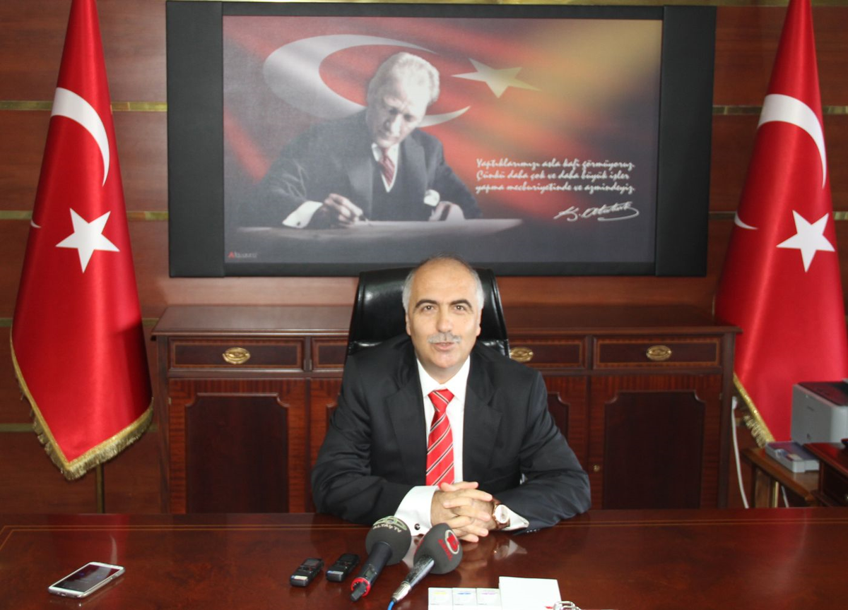 Vali Karahan\'dan, Yeni Eğitim Öğretim Yılı Mesajı
