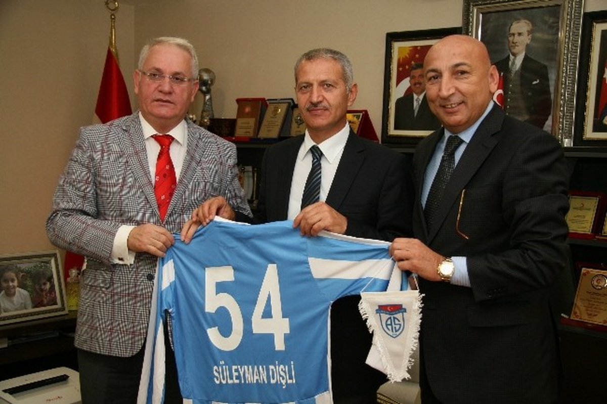 Adapazarıspor, Şampiyonluk Sözü Verdi