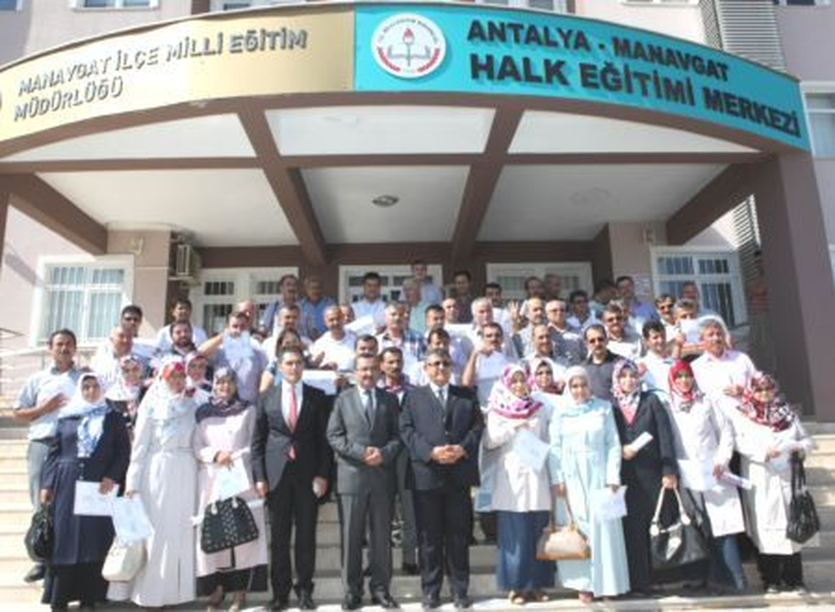 Aile ve Evlilik Okuluna Katılan 79 Din Görevlisine Sertifika Verildi