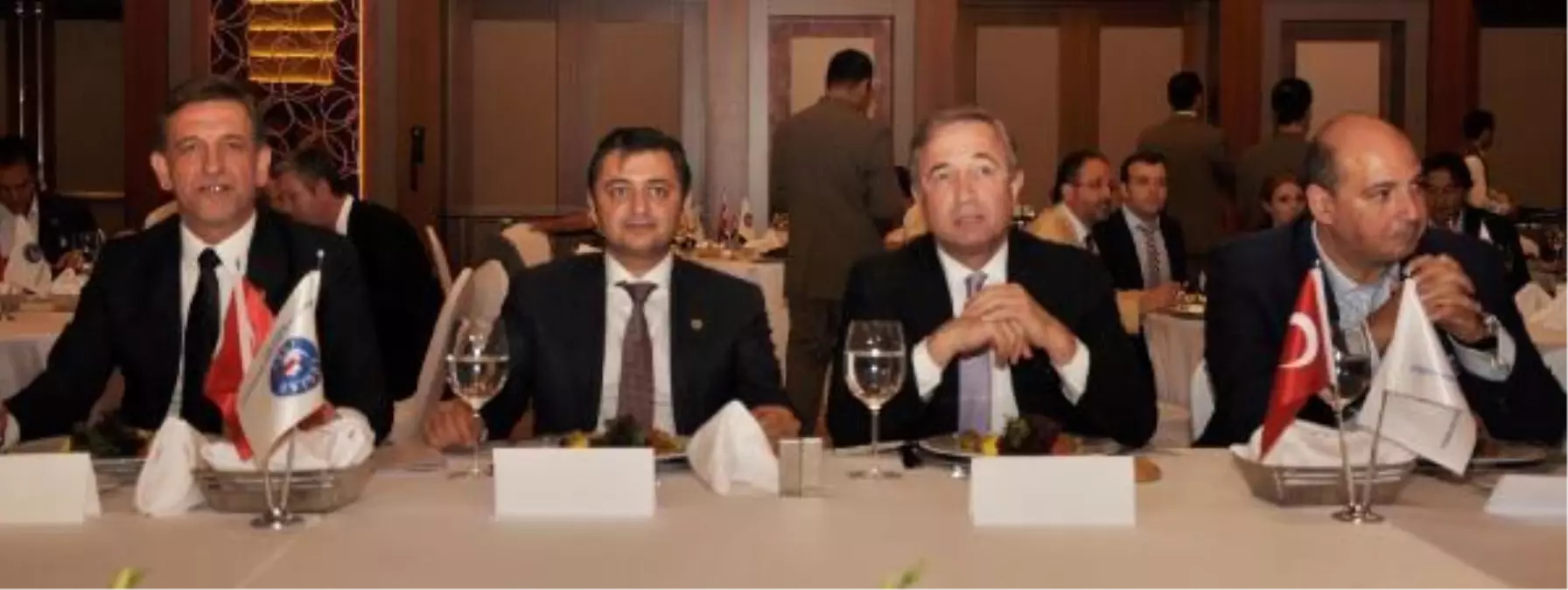 Hamdi Akın: Şirketler Taşımak Zorunda Olduğumuz Mallar Değil