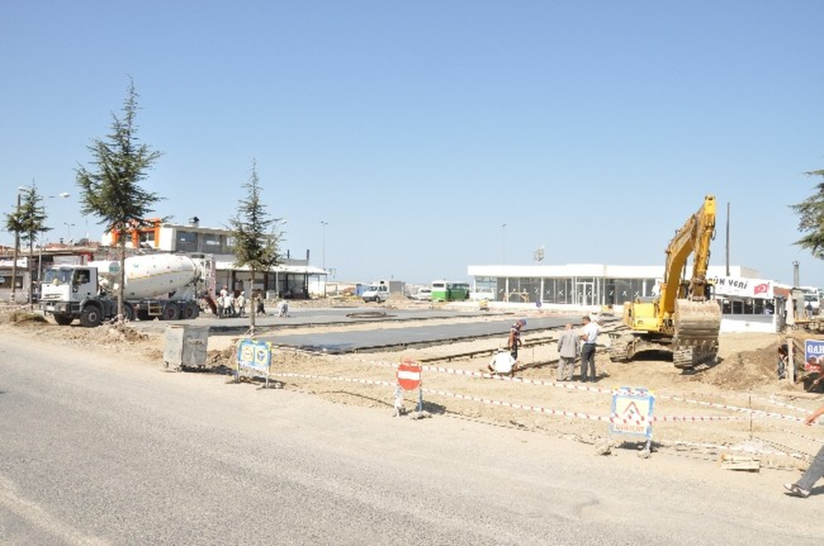 Alaplı Terminal Binasının Yolları Yapılıyor