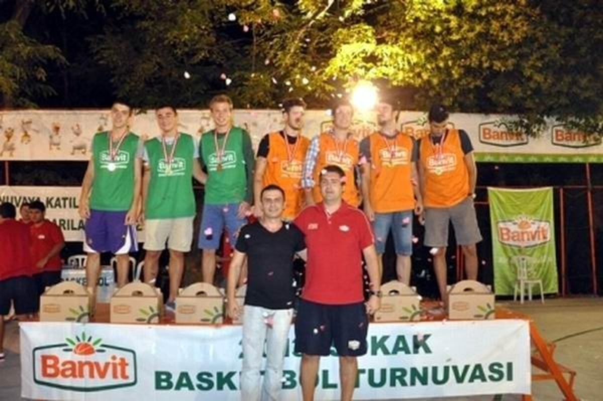 Banvit Sokak Basketbolu Turnuvaları Sona Erdi