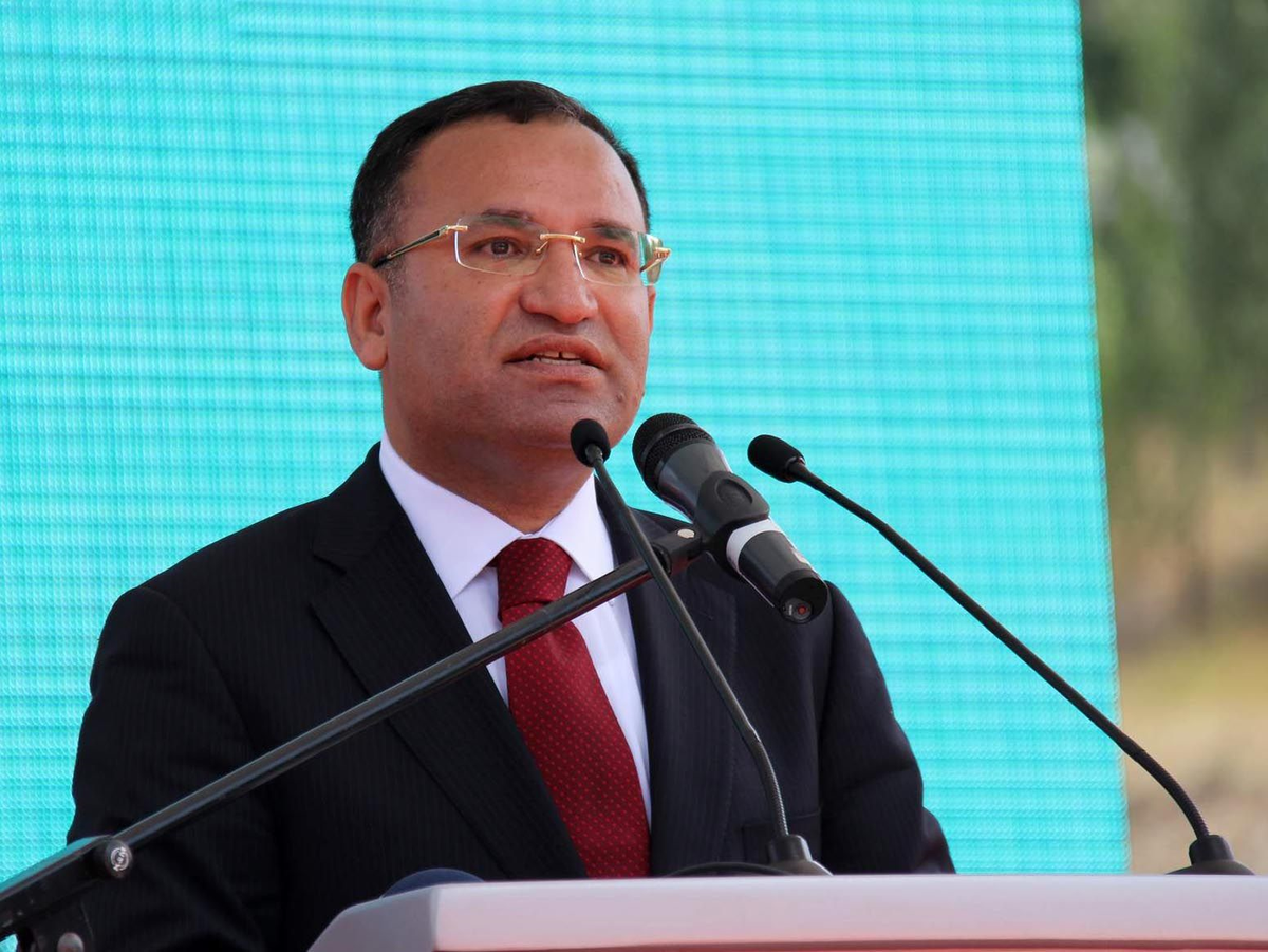 Başbakan Yardımcısı Bozdağ, Türkiye\'nin Somali Yardımlarını Anlattı