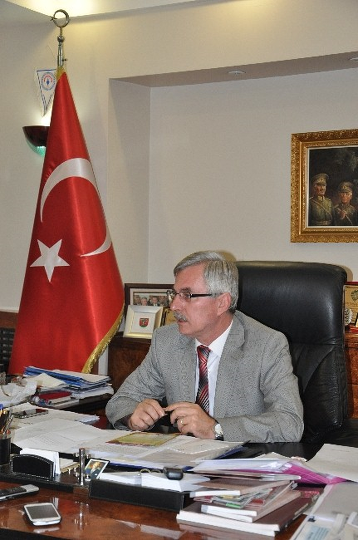 Başkan Çağlayan."Öğrencilerimize, Öğretmenlerimize Sağlıklı ve Başarılı Bir Eğitim- Öğretim Yılı...