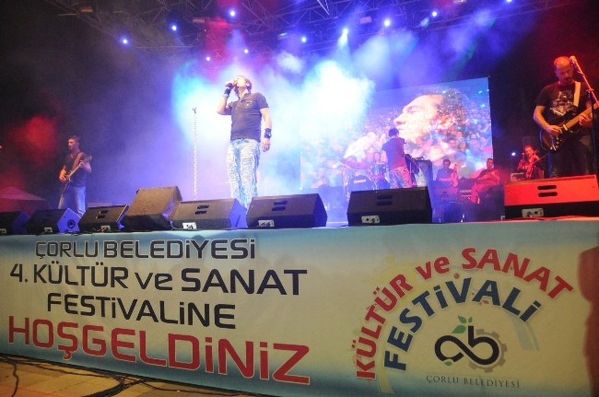 Çorlu Kıraç\'la Müziğe Doydu