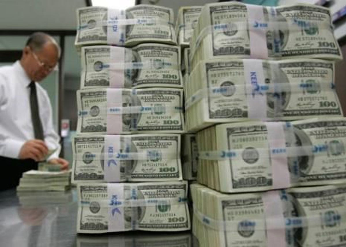 Dolar Son Üç Haftanın En Düşük Seviyesine Geriledi