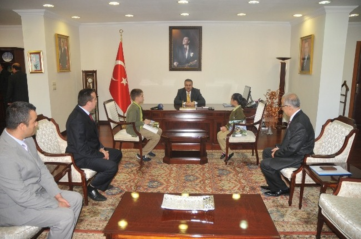 Düzce Valisi Ali İhsan Su;