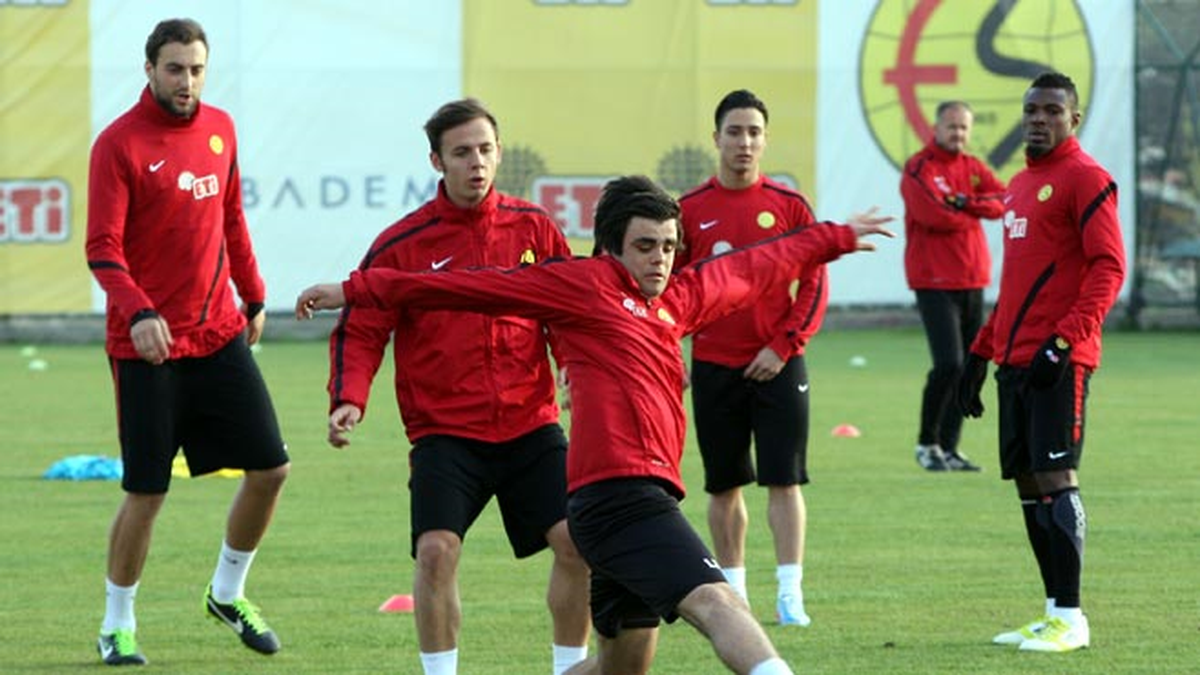 Eskişehirspor, Medical Park Antalyaspor Maçı Hazırlıklarına Başladı
