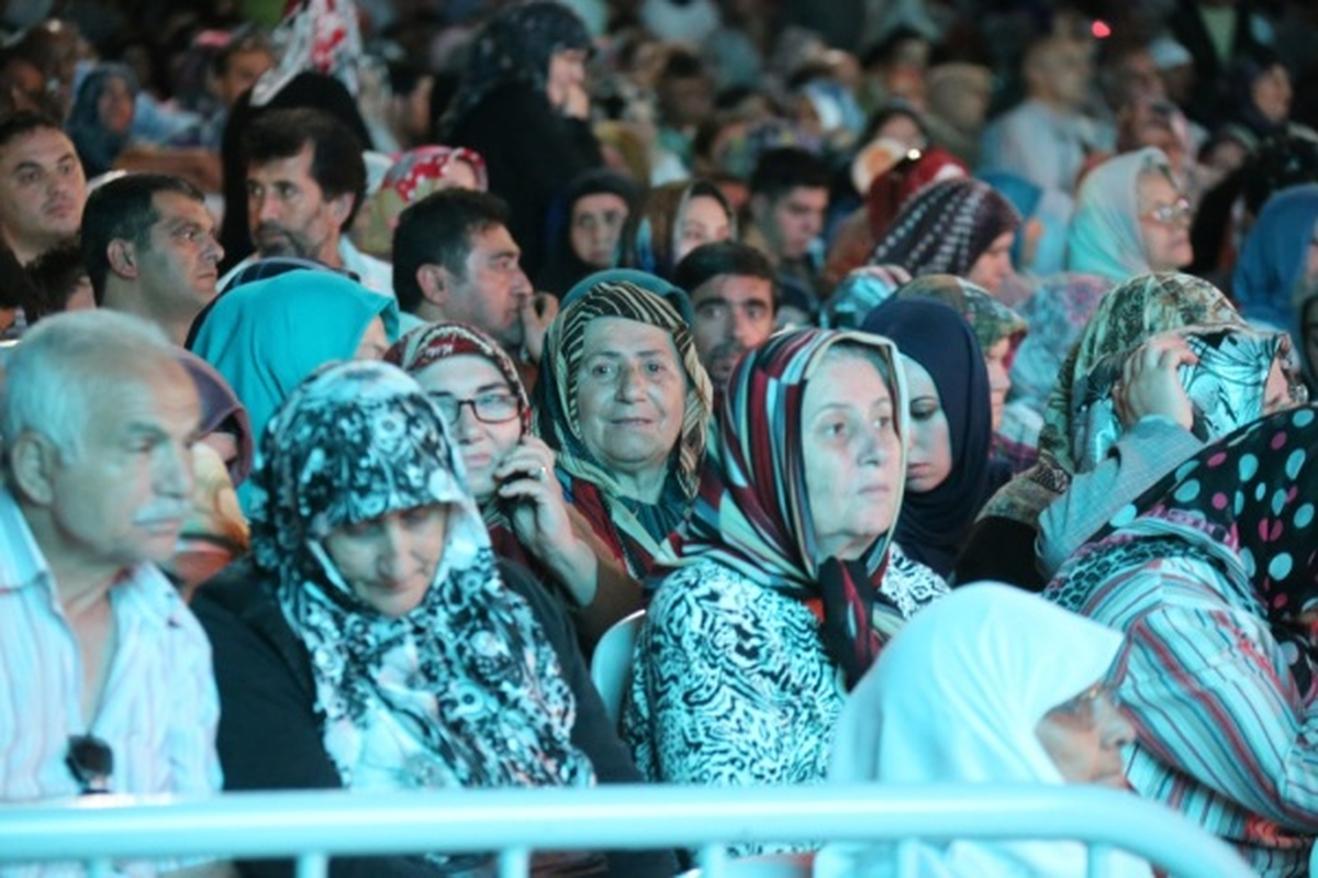 Eyüp Sultan Akşamları\'nda Ömer Döngeloğlu Sohbeti