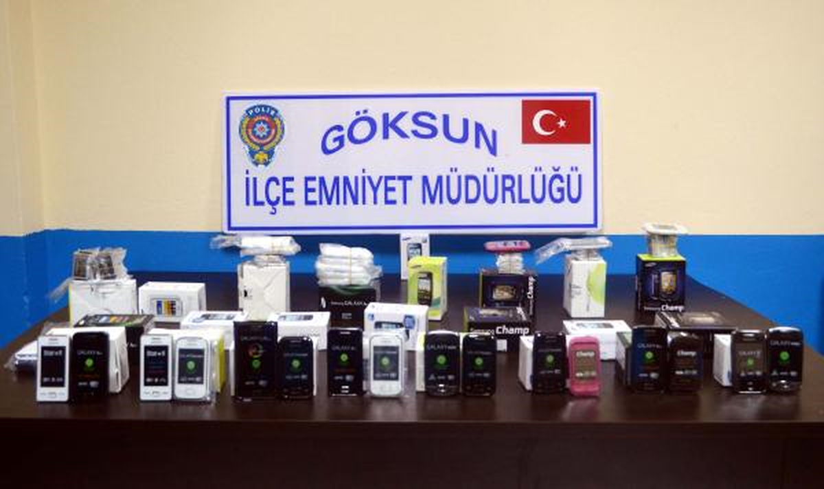 Göksun\'da Kaçakçılık Operasyonu: 2 Gözaltı