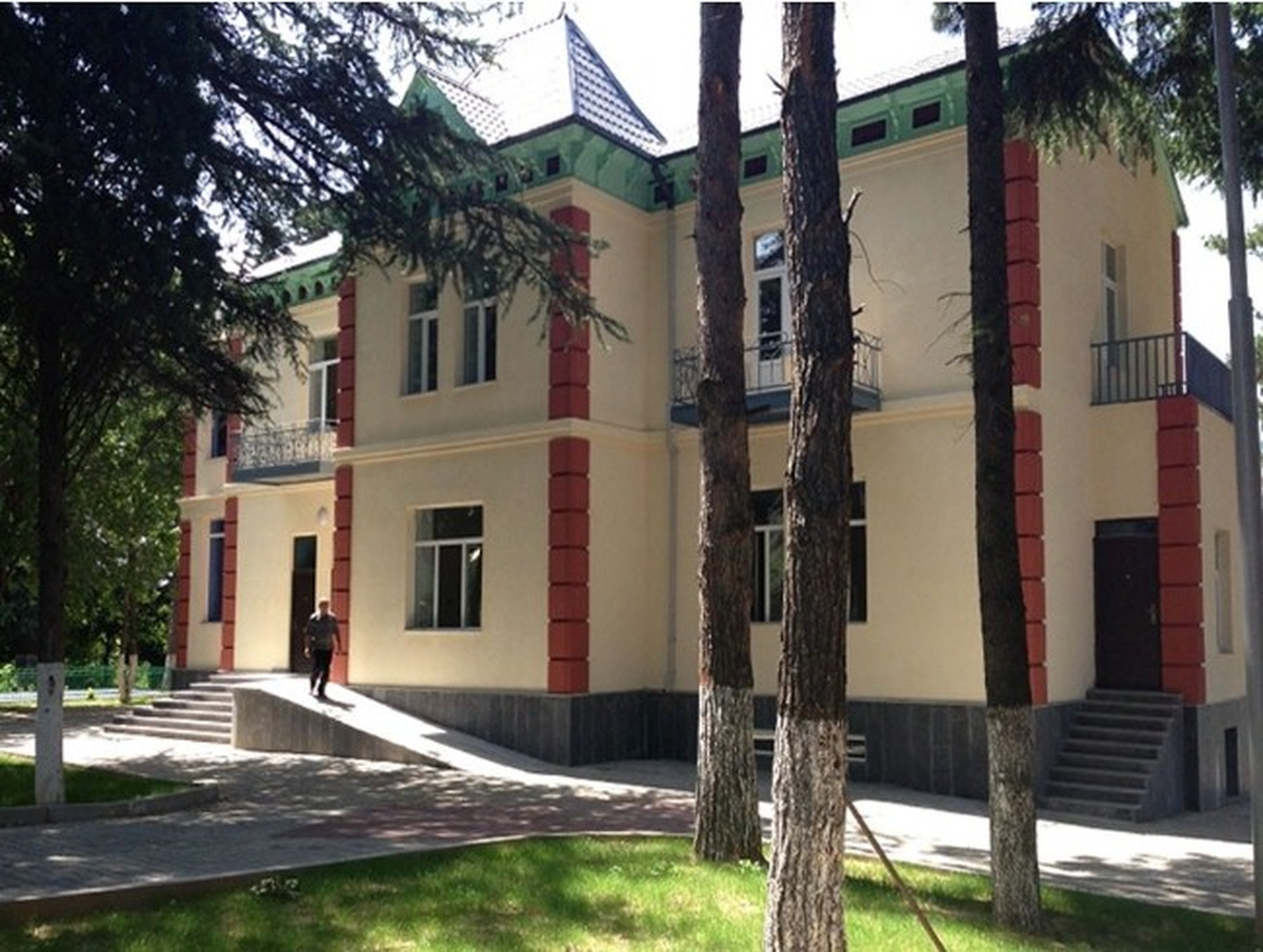 Gürcistan\'da Aisi Rehabilitasyon ve Adaptasyon Merkezi Tadilatı ve Mini Sera Yapımı Projesi...