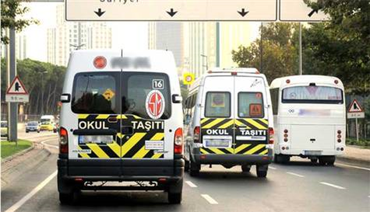 İstanbul\'da Okul Trafiği