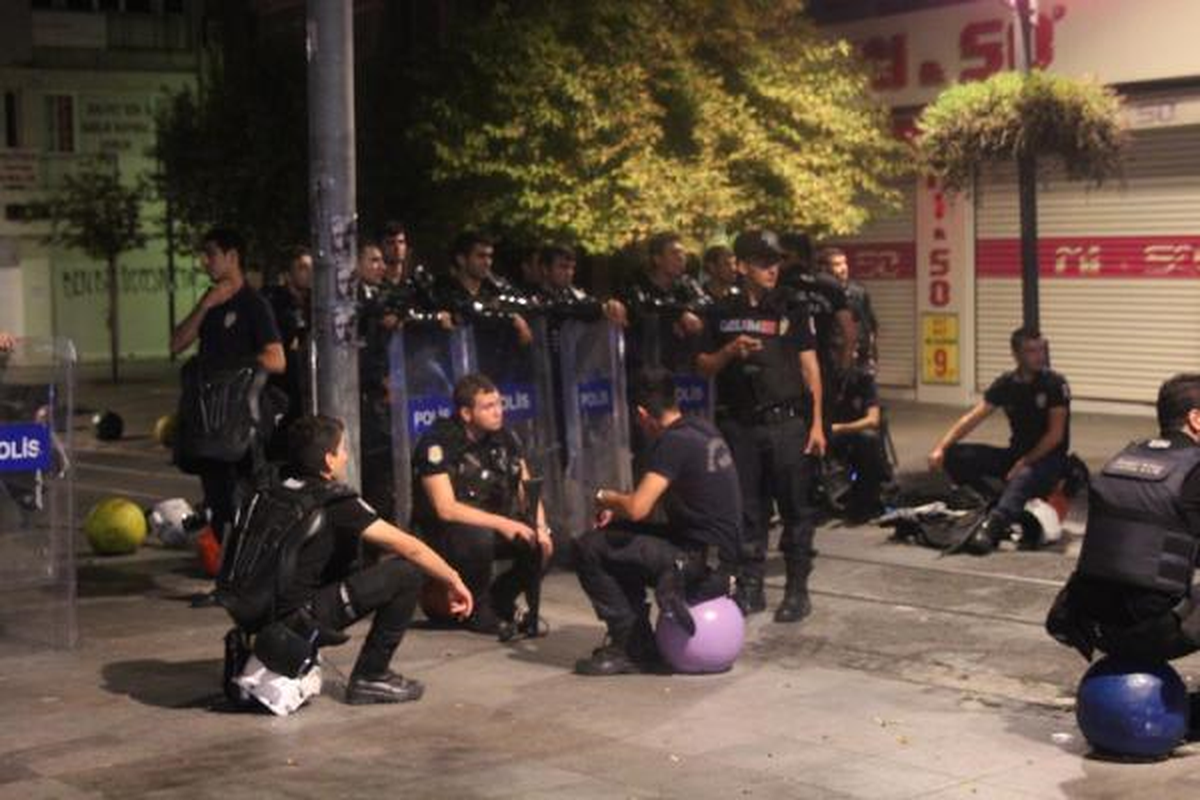 Kadıköy\'deki Olaylarda 10 Kişi Gözaltına Alındı