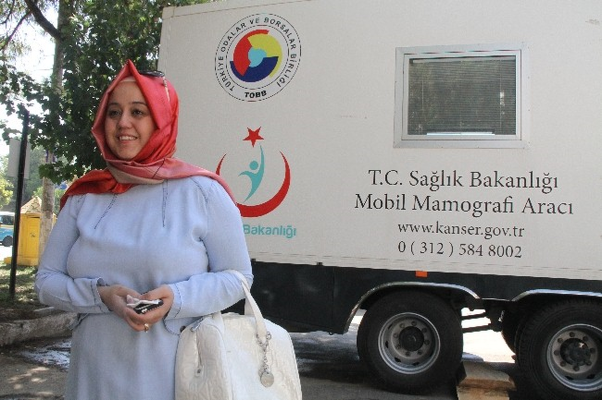 Kadınlara Yönelik Kanser Tanıma Tırı Akhisar\'da