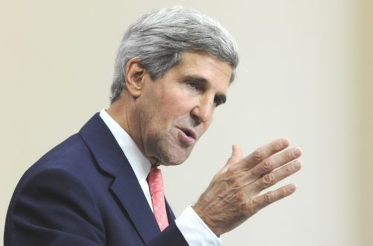 Kerry: Diplomasi Başarısız Olursa Askeri Seçenek Hala Masada