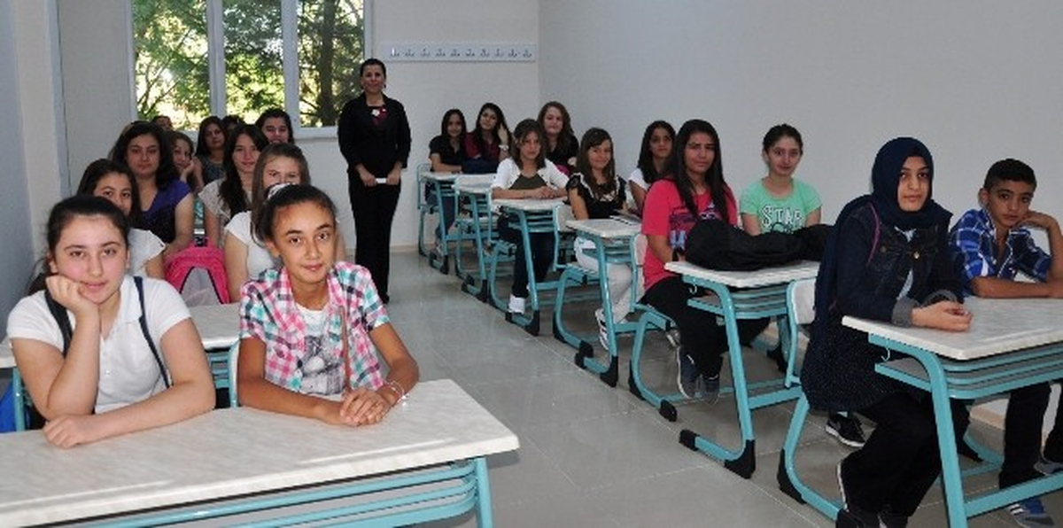 Manisa Özel Anadolu Sağlık Meslek Lisesi Eğitime Başladı