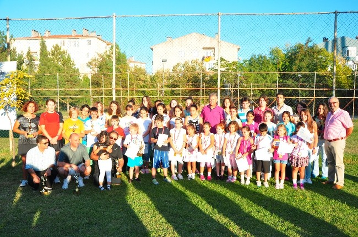 Medikent Tenis Turnuvası Son Erdi