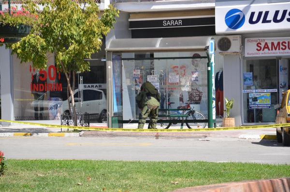 Otobüs Durağında Bomba Alarmı