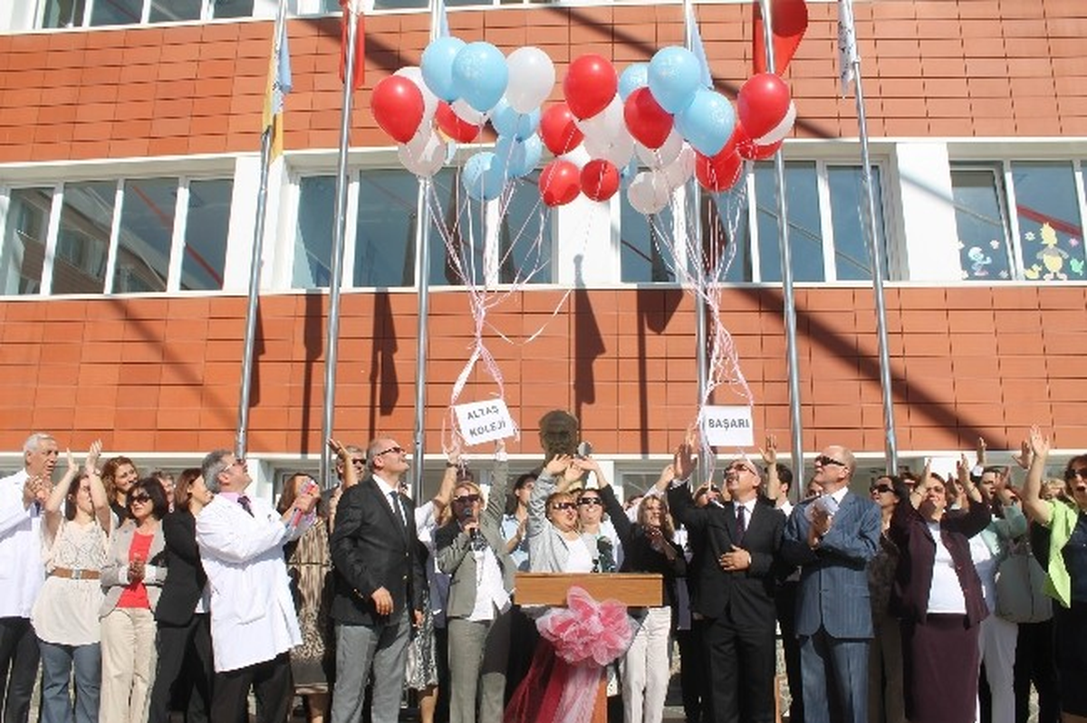 Özel Altaş Koleji 2013-2014 Eğitim ve Öğretim Sezonunu Açtı