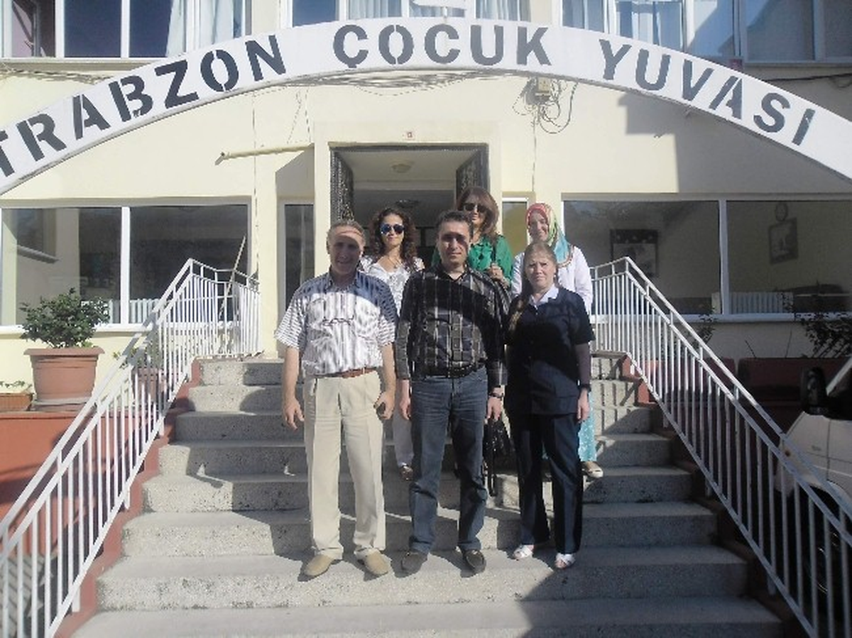 Özel İmperial Hastanesi\'nden Trabzon Çocuk Yuvası\'na Ziyaret