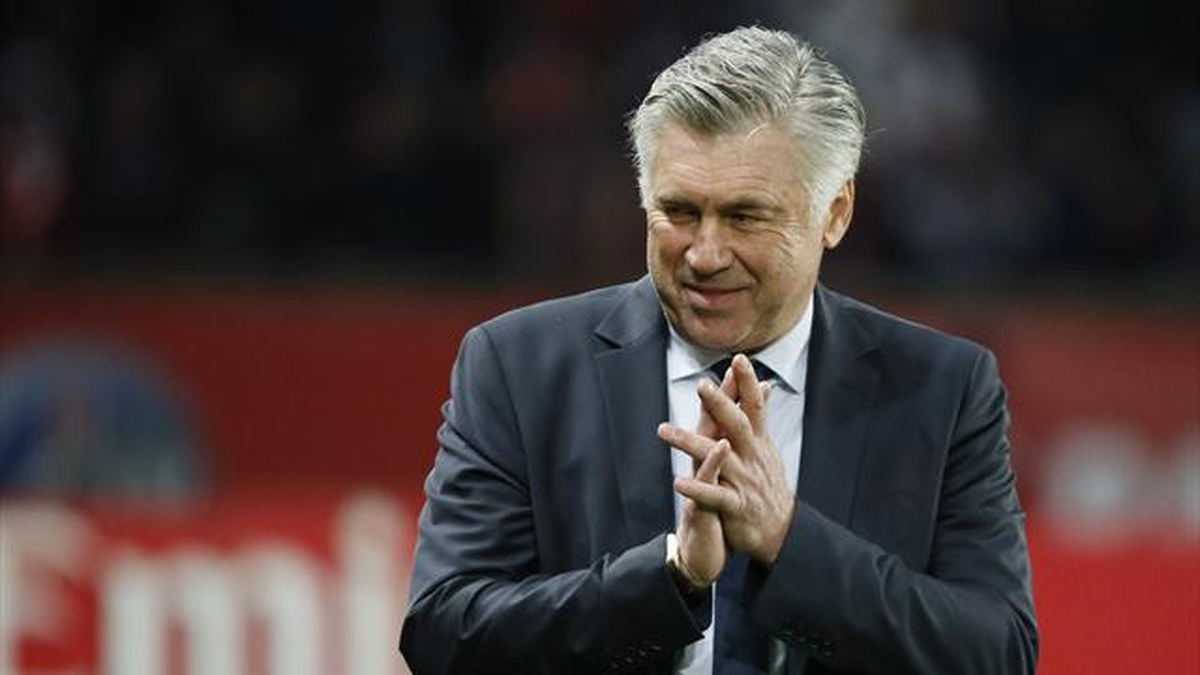 Real Madrıd Teknik Direktörü Ancelotti.