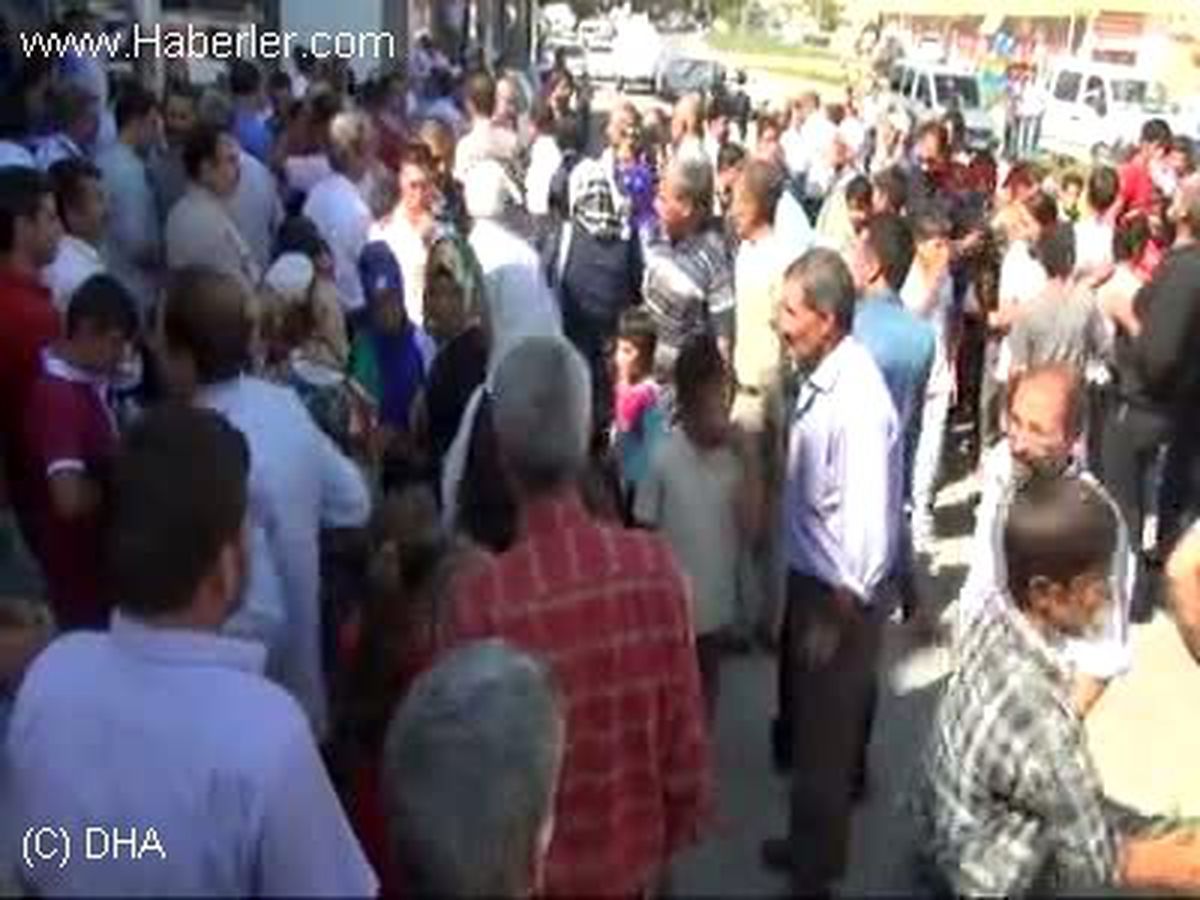 Şanlıurfa\'da BDP\'lilerden Anadilde Eğitim Yürüyüşü