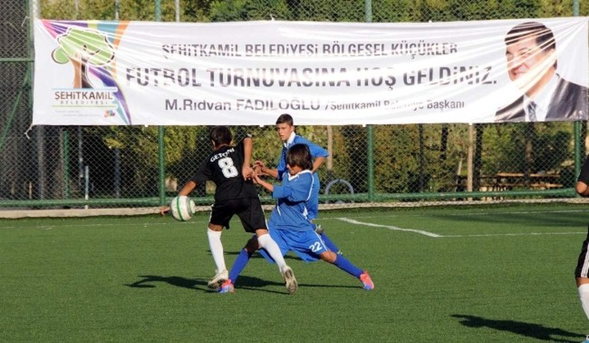 Şehitkamil Belediyesi Bölgesel Futbol Turnuvasına Ev Sahipliği Yaptı