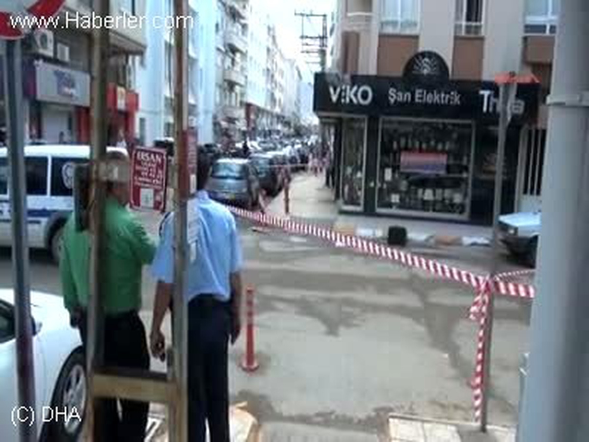 İskenderun\'da Şüpheli Çanta Paniği