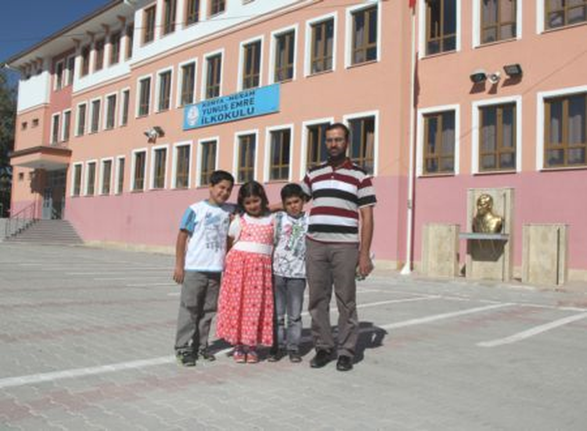 Suriyeli Çocuklar İçin Ders Zili Çalmadı
