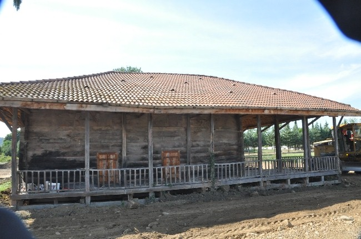 Tarihi \'Çivisiz Cami\'de Restorasyon Çalışmaları