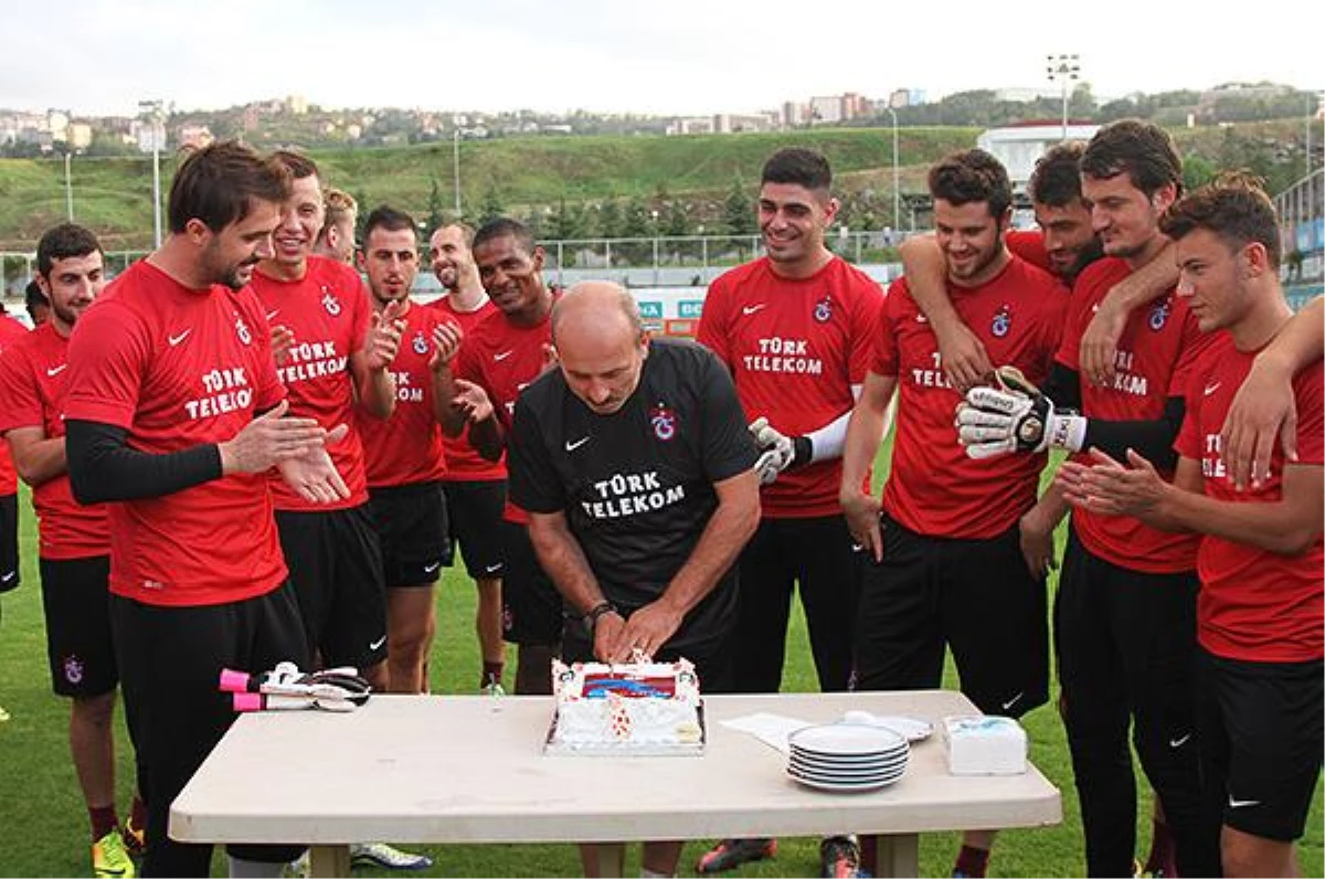 Trabzonspor Apollon Limassol Maçı Hazırlıklarına Başladı