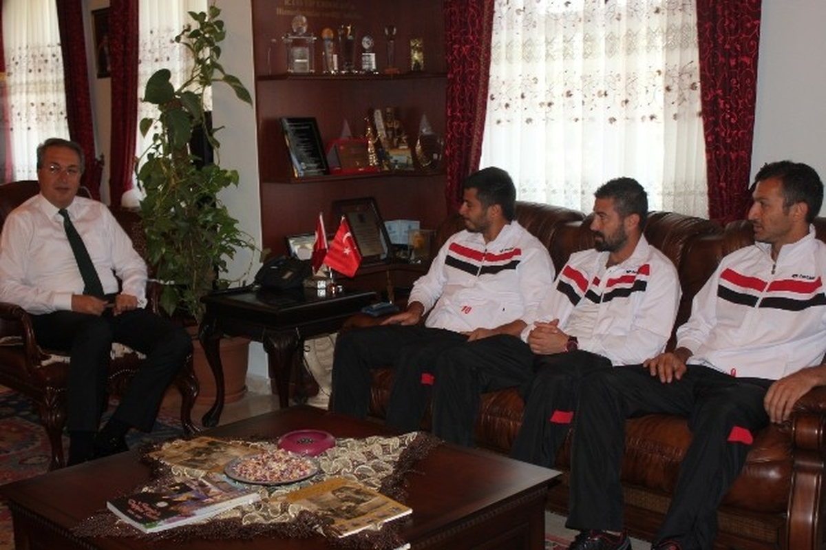 Ünver\'den Nevşehirspor\'a 20 Bin Lira Prim