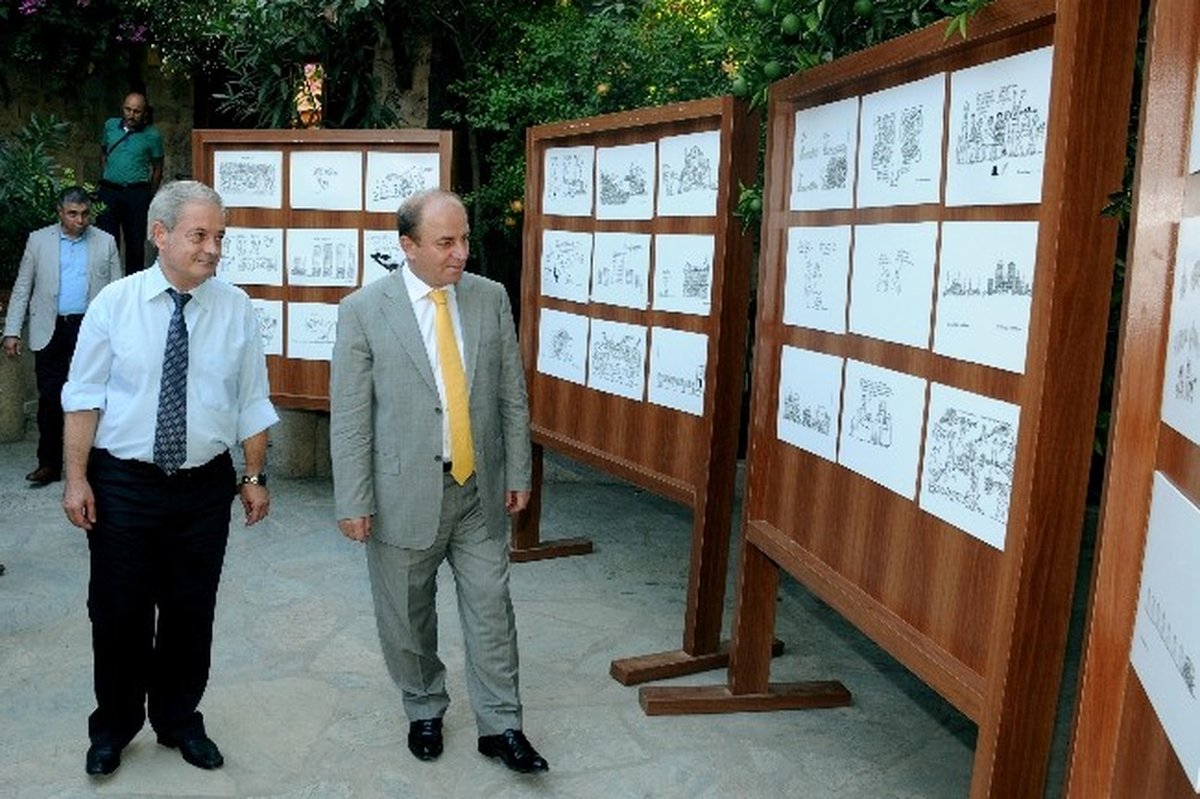 Vali Öztürk Antalya Mimarlık Bienali\'ni Ziyaret Etti