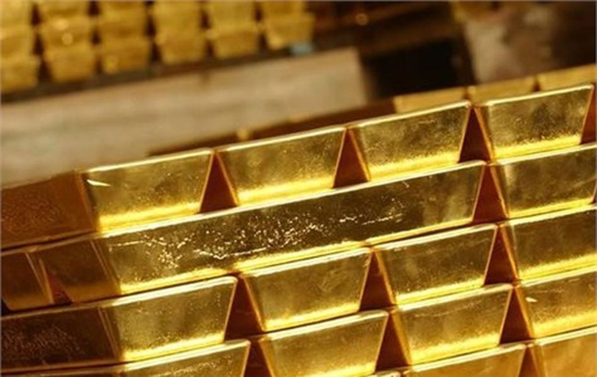 Altın Fed Kararları Öncesinde Dalgalanmayı Sürdürüyor
