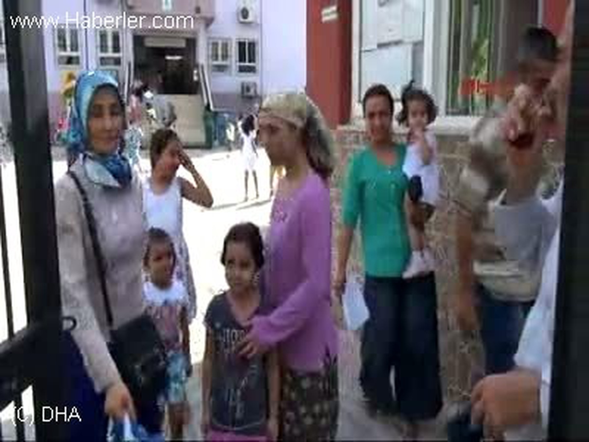 Nüfus Kaydı Bulunmayan Gülay, Okula Başladı