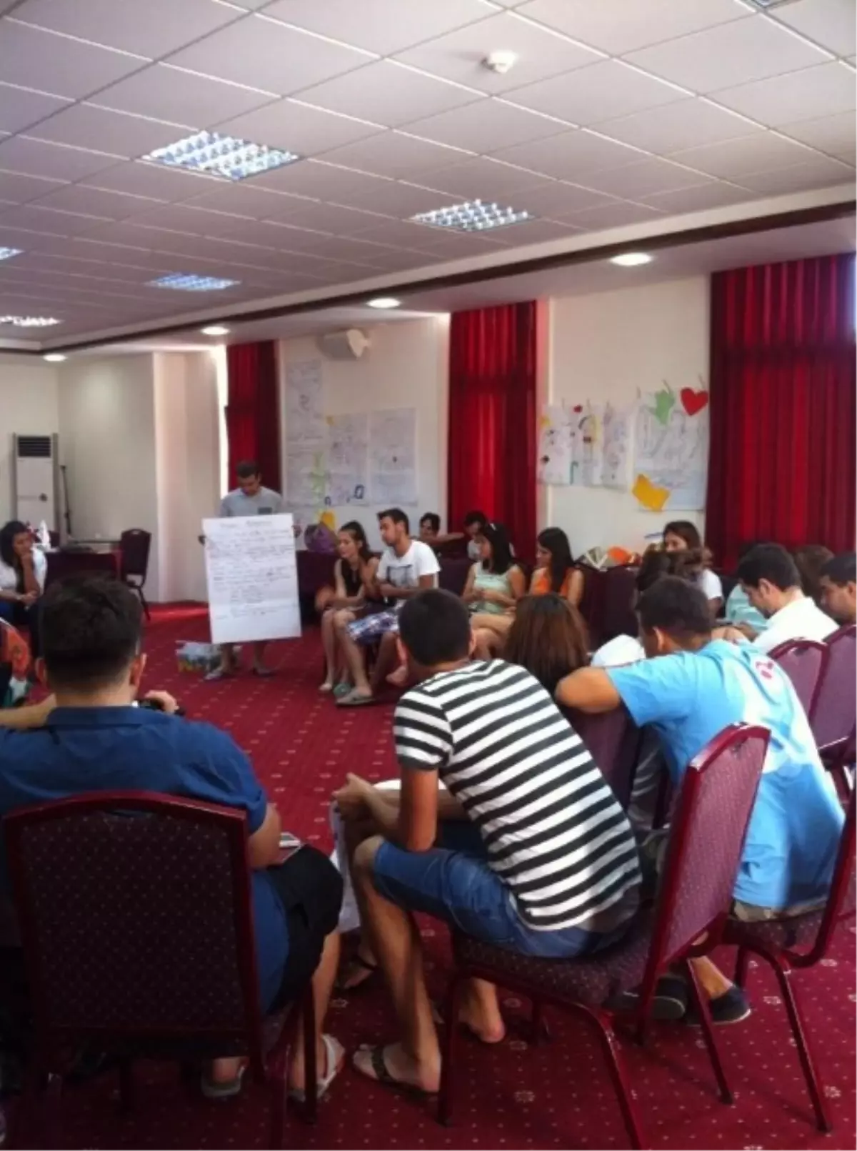 Aü Gençlerin İstihdam Edilmesine Alternatif Çözümler Üretiyor