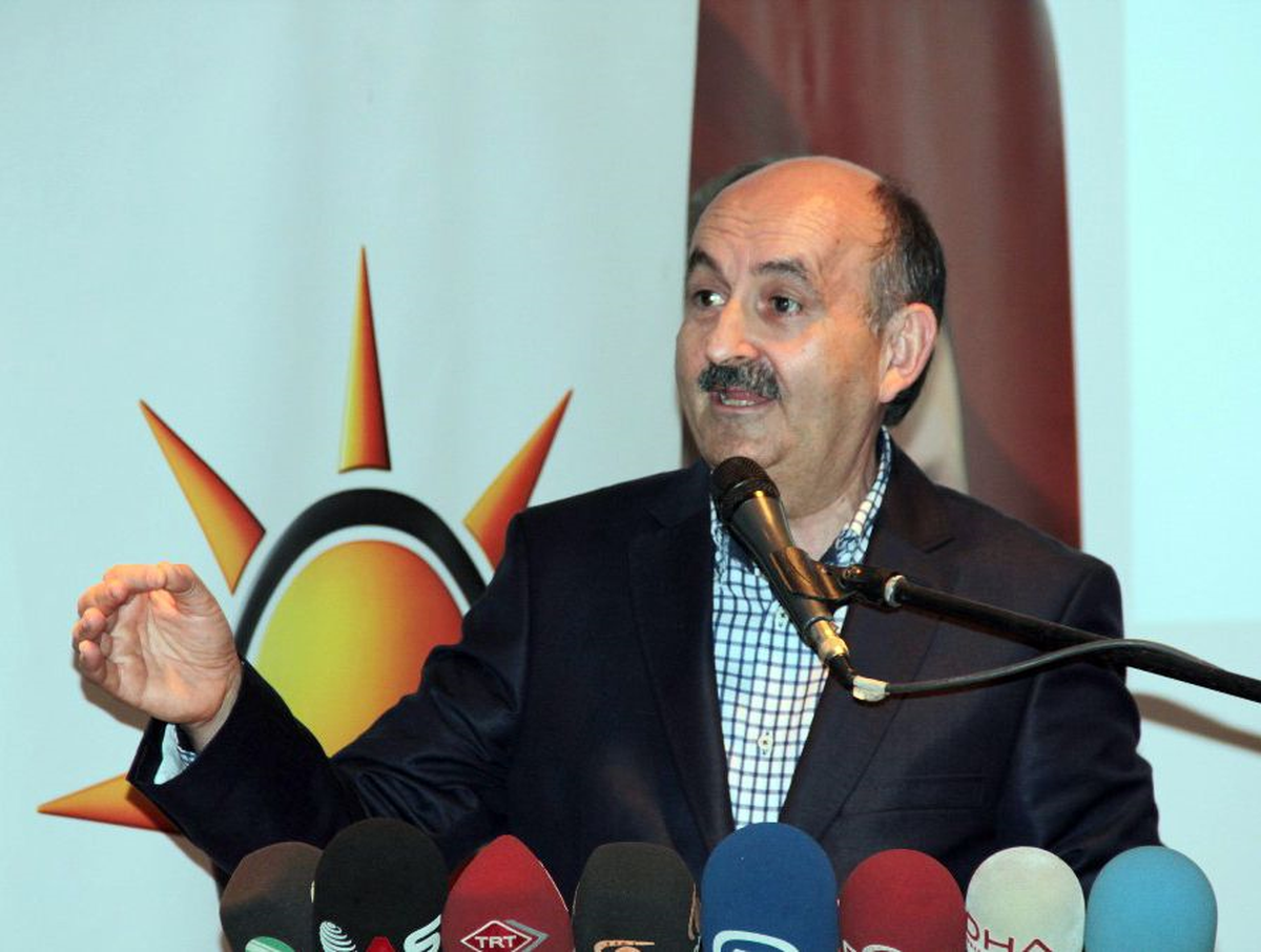 Bakan Müezzinoğlu soruları yanıtladı (2) İZMİR