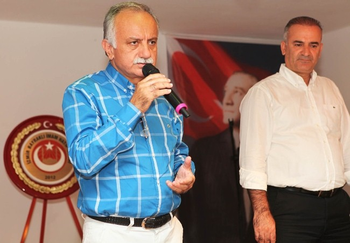 Bayraklı\'da Başkan Karabağ Okul Coşkusuna Ortak Oldu