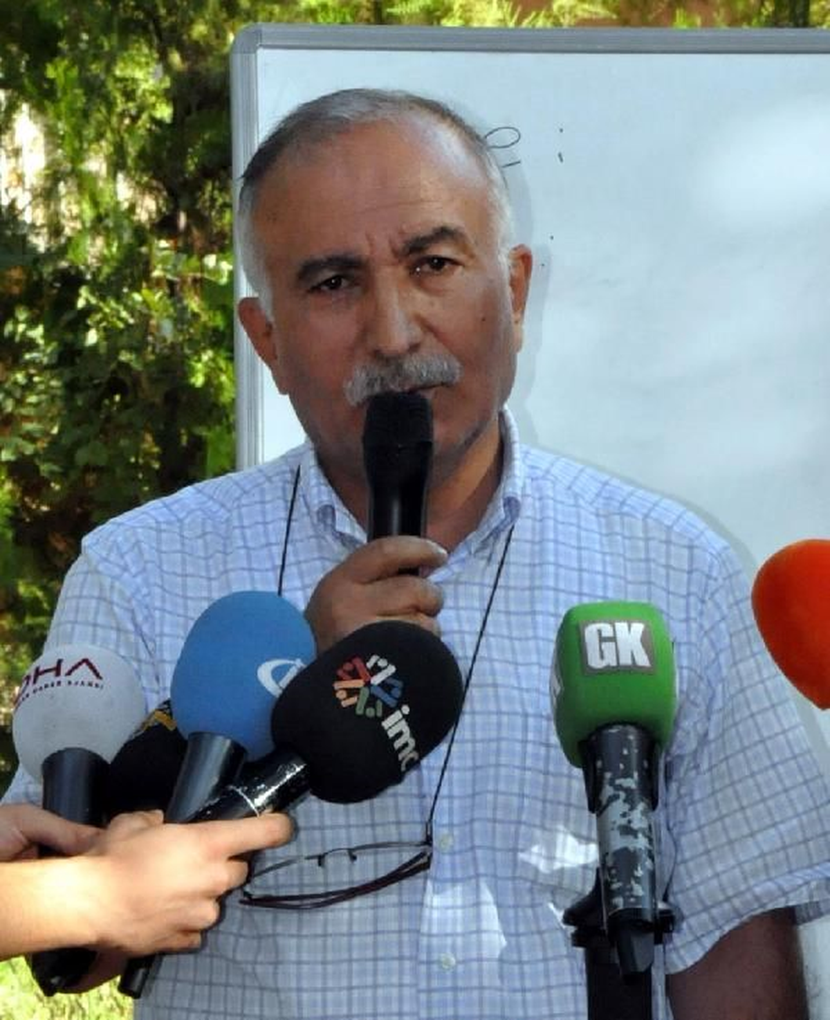 Diyarbakır\'da Sembolik Kürtçe Matematik Dersi