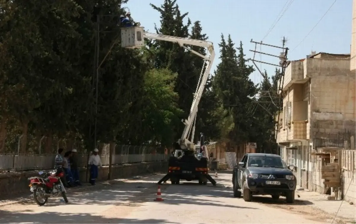 EDAŞ Bakım ve Onarım Çalışmalarını Sürdürüyor